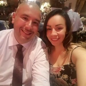 Meet your Posher, Adelaida